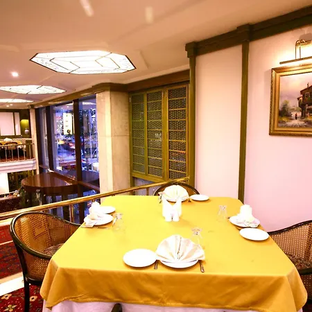 Royal Otel 4*