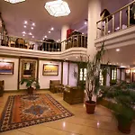 イスタンブル ロイヤル 4* イスタンブール