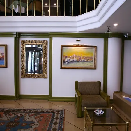 Hotel Royal 4*