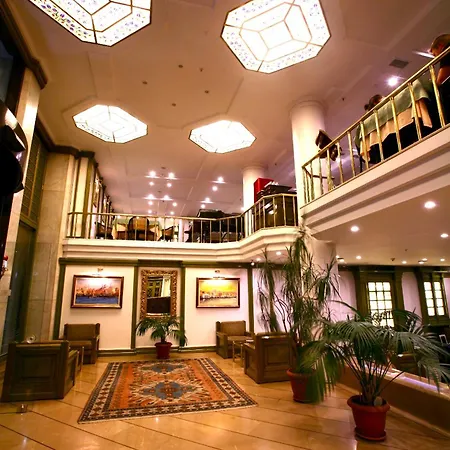 Hotel Royal