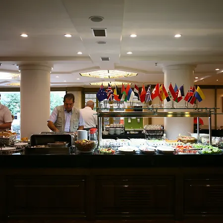 Royal Hotel 4*