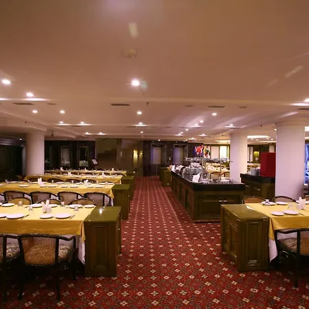 Royal 4* Стамбул